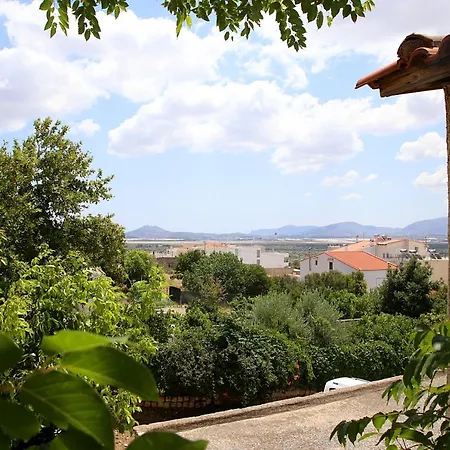2 Bedroom Near The Athens Airport,