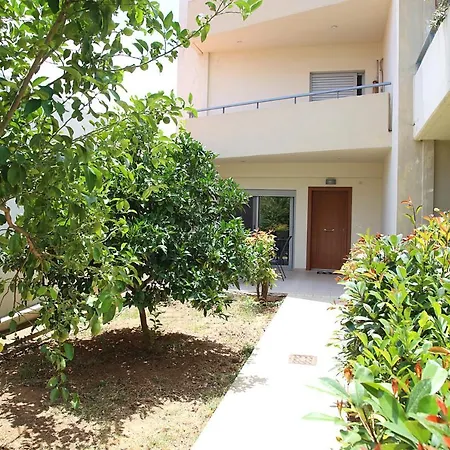 2 Bedroom Near The Athens Airport, *